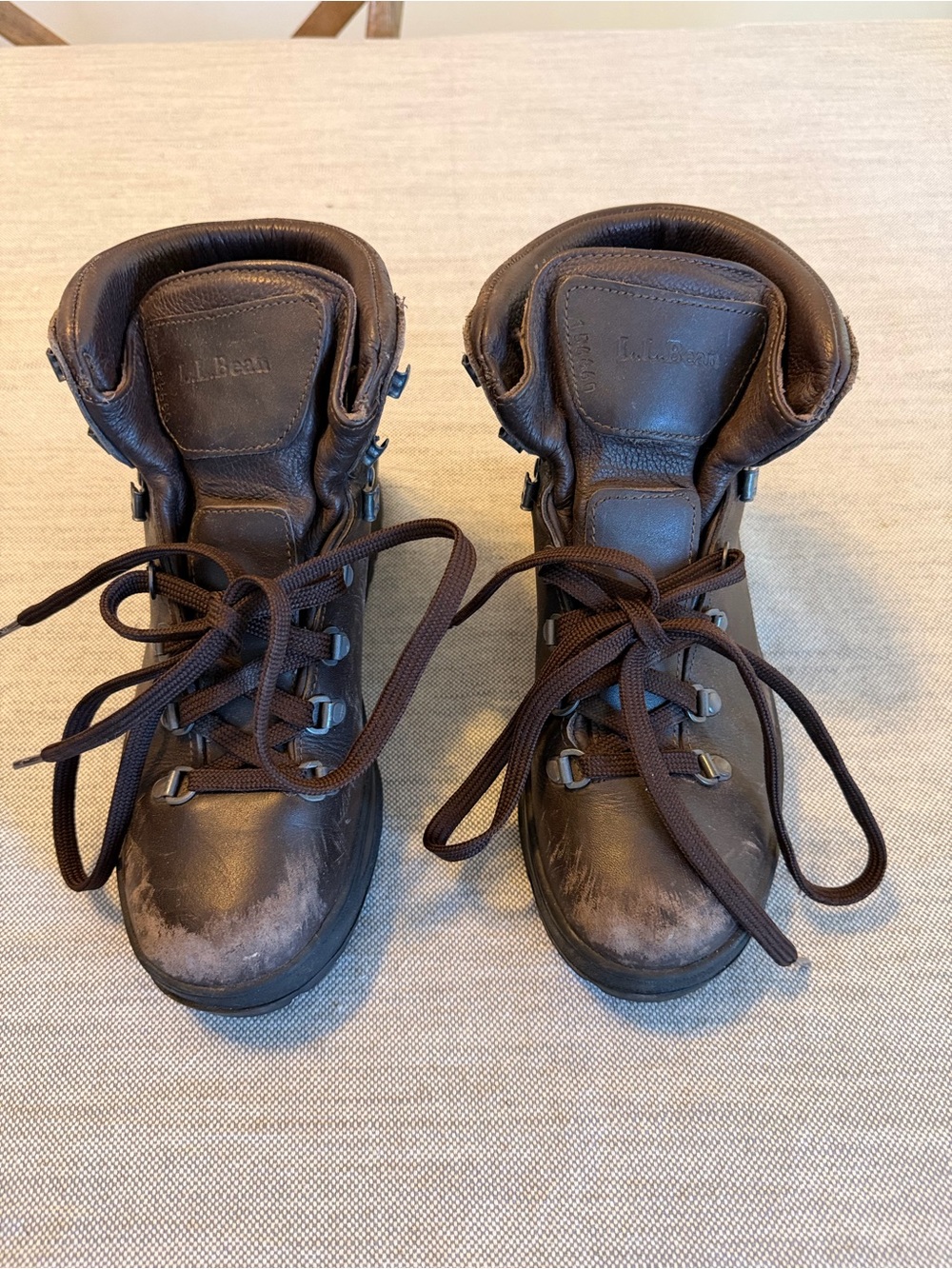 L.L. Bean womens La Cresta Dark Brown Leather Lace-Up Hiking Boots- 8